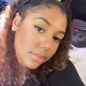 Meet your Posher, Brianna